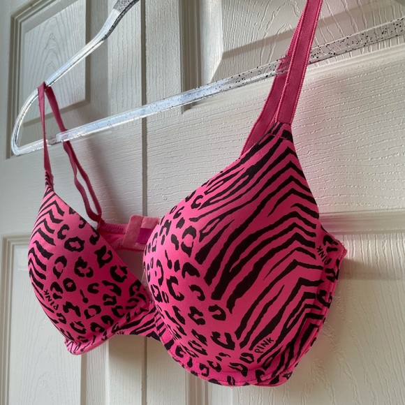 PINK Victoria’s Secret ladies bra - Picture 3 of 5